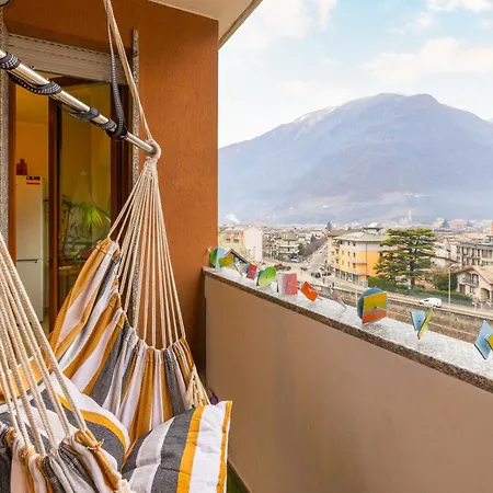 1min From Bernina Express - Mountain View - Ac - Wifi Apartment